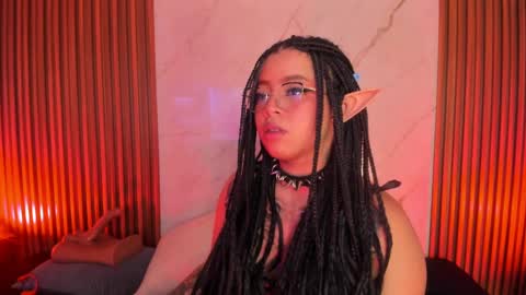   online show from March 12, 9:45 pm