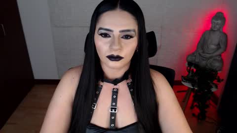 POWERFULL GODDESS EMILI online show from March 13, 11:50 pm