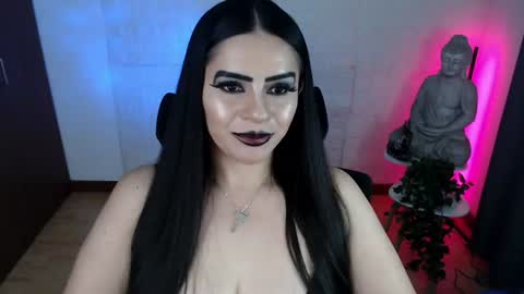POWERFULL GODDESS EMILI online show from June 11, 12:32 am