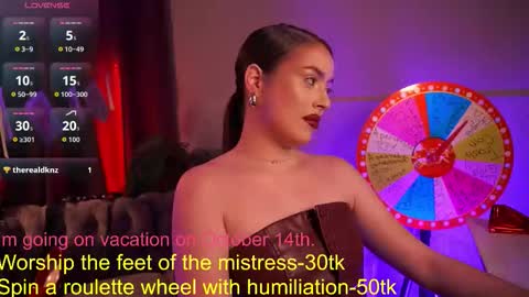 Snapshot of emiliyaroude chatting on October 5, 1:16 pm  Emiliya  online show from October 5, 1:16 pm