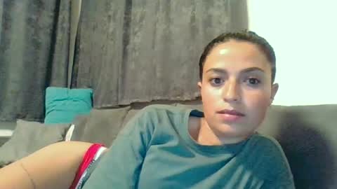 Emilly and Daniel online show from June 11, 7:54 pm