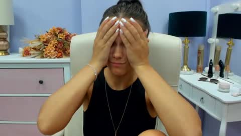 Emilly online show from July 17, 7:02 am