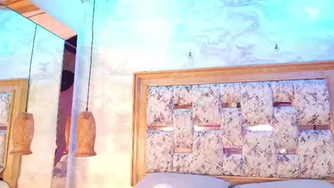 emily_dempsey online show from July 4, 7:10 pm