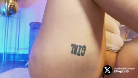 Emily online show from February 27, 7:57 pm