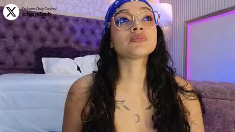 Emily online show from June 30, 7:35 pm