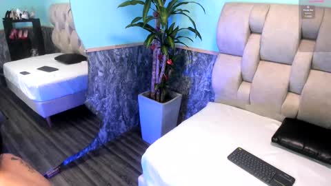 Snapshot of emily_jones3 chatting on February 24, 1:19 pm Emily online show from February 24, 1:19 pm