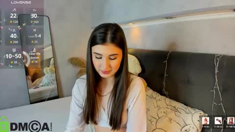 Emily online show from March 13, 8:48 am