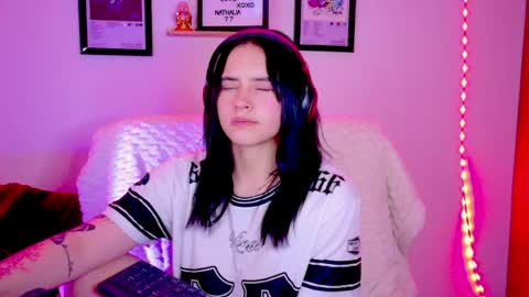 Emily Lindey online show from July 16, 10:42 am