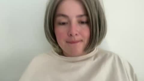 emily_morning_dew online show from June 26, 5:52 am