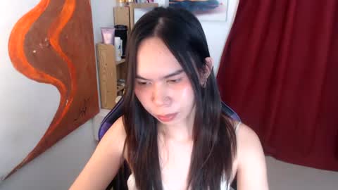 emily_xo143 online show from June 21, 6:12 pm
