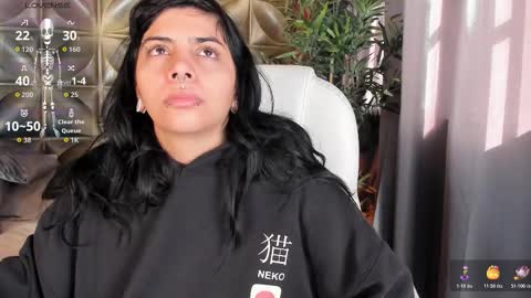  Emily  online show from October 26, 1:06 pm