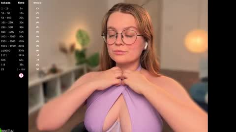 Emily  online show from November 21, 12:18 pm