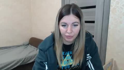 emilyfork online show from October 20, 7:28 pm