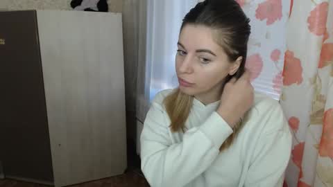 emilyfork online show from December 14, 10:34 am