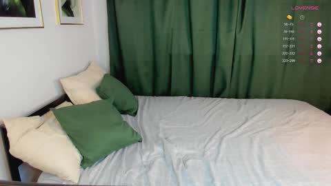 Emily online show from October 29, 10:08 am