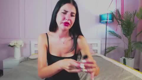 Emily online show from July 3, 4:35 pm
