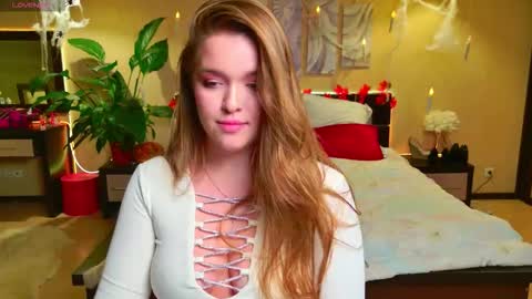 emilywhisperawesome online show from October 8, 7:51 pm