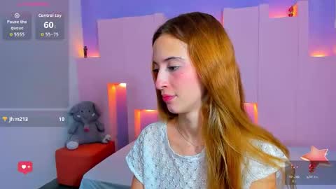 emilywilliis online show from February 12, 12:18 pm