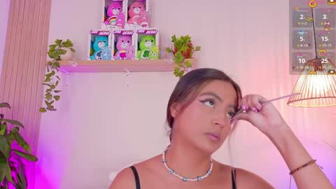 Emily Bank online show from April 29, 8:14 pm