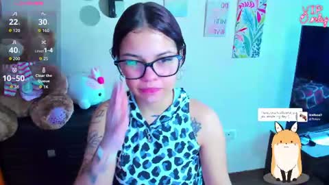 emma_boo_ online show from June 26, 3:02 pm