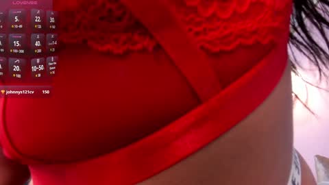 Snapshot of emma_carterr1 chatting on February 5, 11:06 pm pau online show from February 5, 11:06 pm
