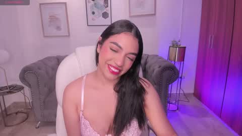  Emma online show from March 12, 5:10 am