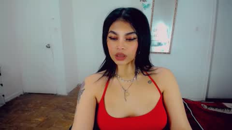 emma online show from November 3, 12:36 am