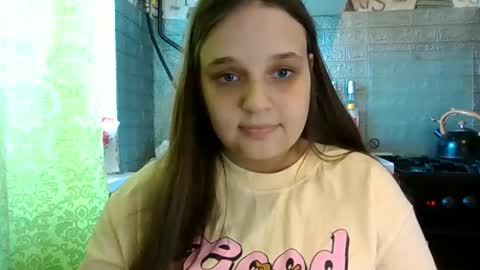 emma_emmochka online show from May 20, 8:22 am