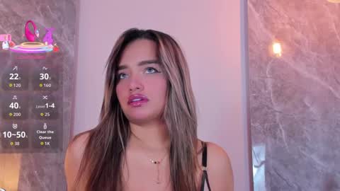 Snapshot of emma_hunter_ chatting on September 17, 3:59 am Emma online show from September 17, 3:59 am