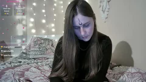 Snapshot of emma_just chatting on September 15, 5:53 pm emma_just online show from September 15, 5:53 pm