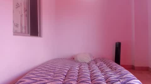 whises lits        online show from December 18, 6:23 pm