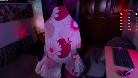 LUNA online show from June 11, 2:53 am