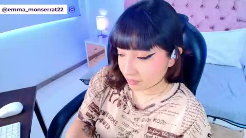 Emma Monserratt online show from March 17, 7:51 pm