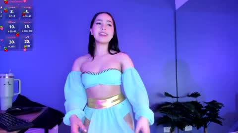 Emma online show from December 5, 11:49 am