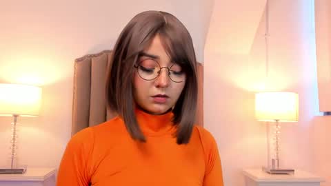 Snapshot of emma_torres__ chatting on February 24, 12:03 pm Ema online show from February 24, 12:03 pm