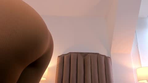 Snapshot of emma_torres__ chatting on March 9, 12:31 pm Ema online show from March 9, 12:31 pm