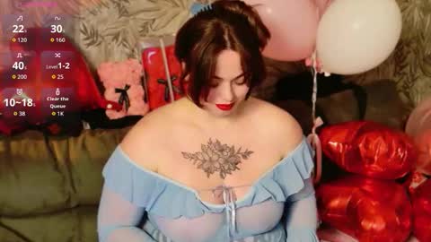 Emma online show from March 7, 9:11 pm