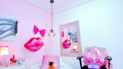 Emma  online show from February 22, 8:32 pm