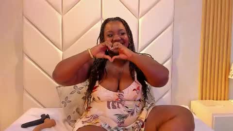 EmmaBrantt  online show from May 1, 4:48 am