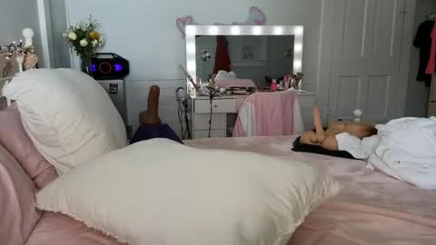 emmagray01 online show from February 25, 6:01 pm