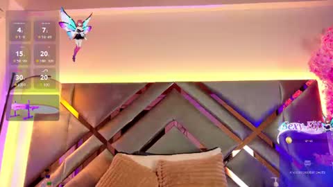 emmalove01 online show from July 17, 2:38 am
