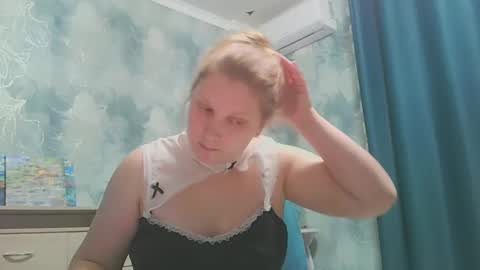 emmamelody online show from September 27, 1:57 am