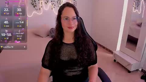 Snapshot of emmatorres9 chatting on October 2, 2:22 pm Emma Torres online show from October 2, 2:22 pm