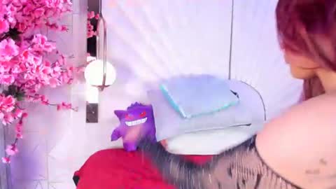 emmawilliams_2 online show from June 13, 10:51 pm
