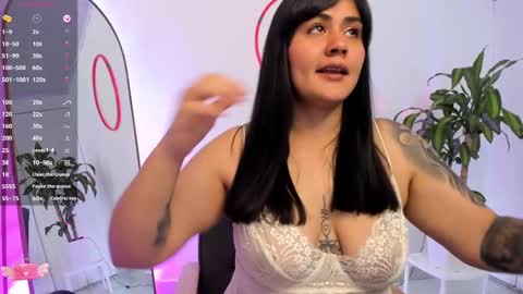 EMMA online show from December 13, 11:34 am