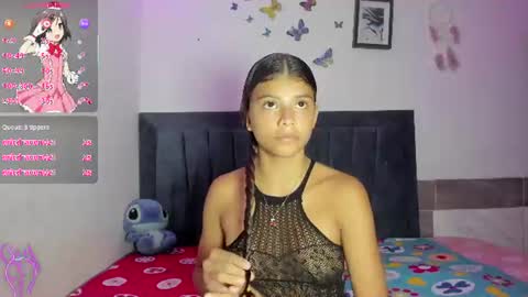 Emmie online show from August 5, 10:49 pm