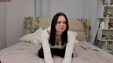 Emily online show from March 30, 4:17 pm