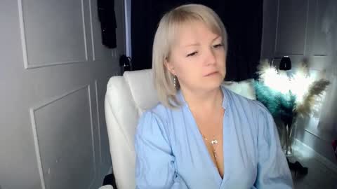 emmmam online show from February 16, 9:42 am