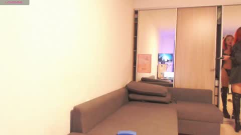Snapshot of emmylies chatting on December 8, 8:58 pm Emmymy favourite tips100035122212377pvt open online show from December 8, 8:58 pm