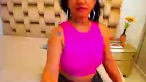 emperatriztapia online show from July 7, 10:23 pm
